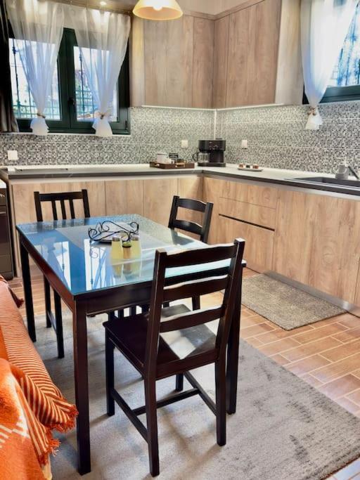 Stone House - Bike Friendly Home Edessa Exterior photo